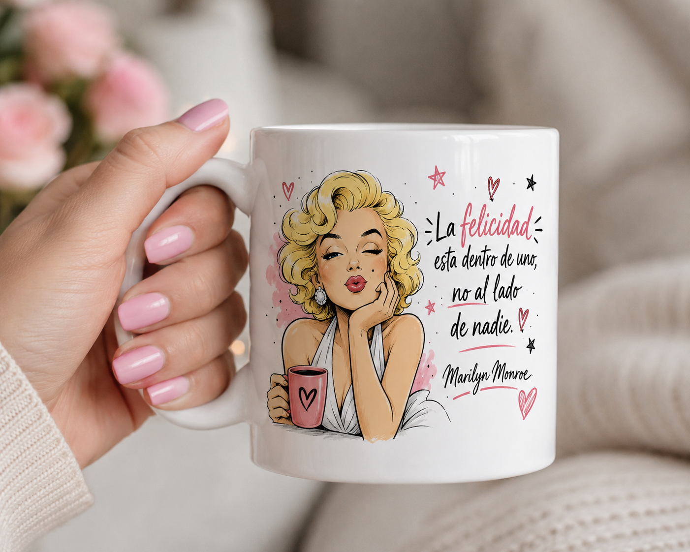 Taza blanca con ilustración de Marilyn Monroe y frase La felicidad está dentro de uno no al lado de nadie
