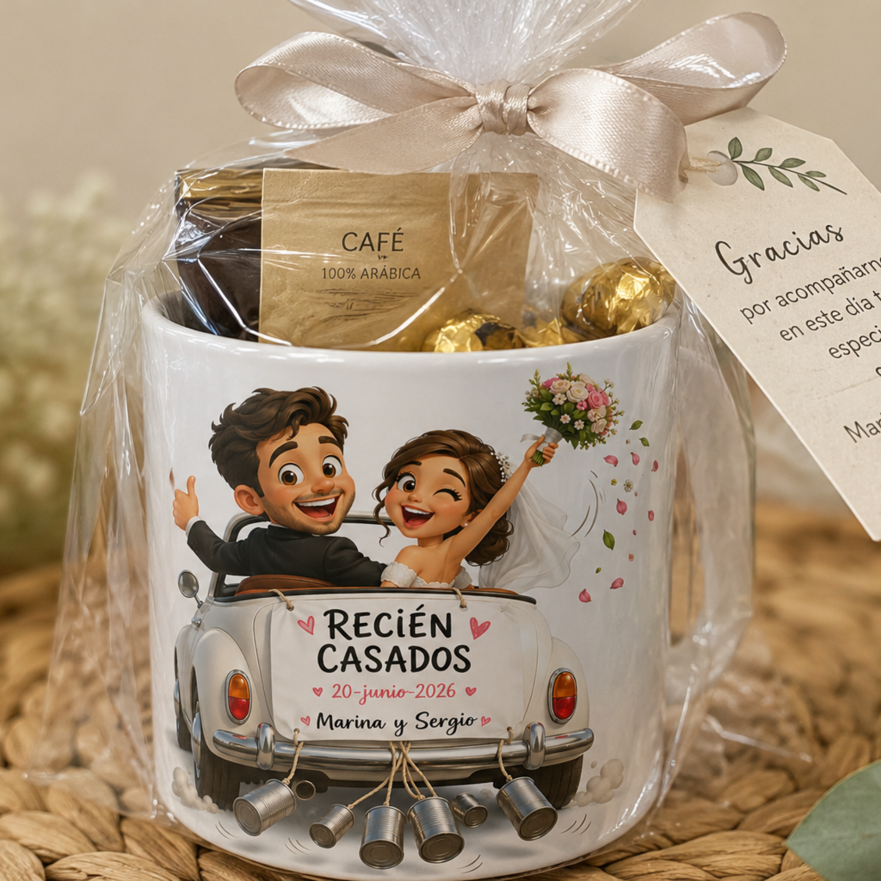Taza Personalizada Recién Casados con Kit Café y Chocolates