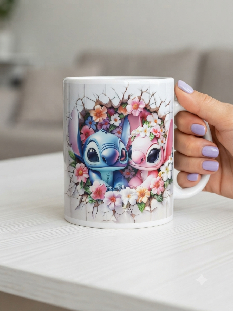 Taza con Stitch y Angel asomando entre flores rosas efecto 3D